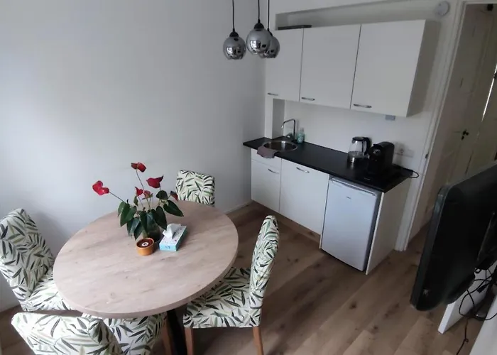 Bed & Breakfast Sabai Sabai 3*